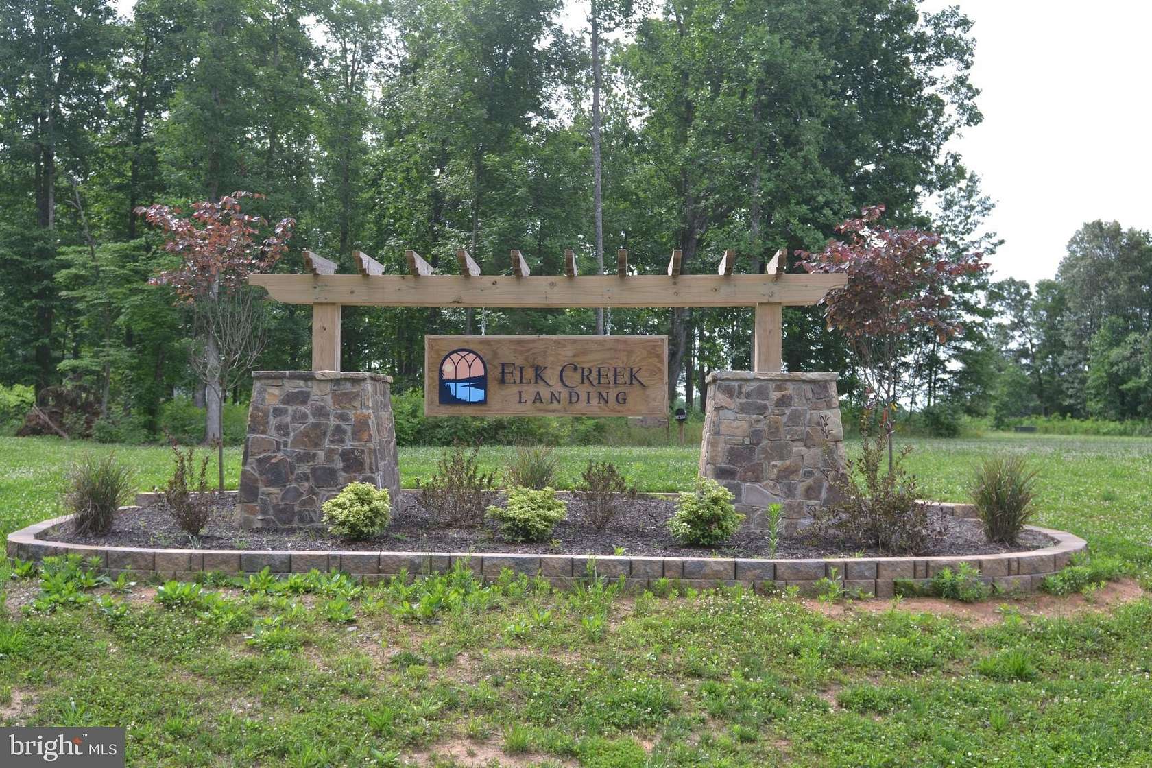 0.94 Acres of Residential Land for Sale in Mineral, Virginia