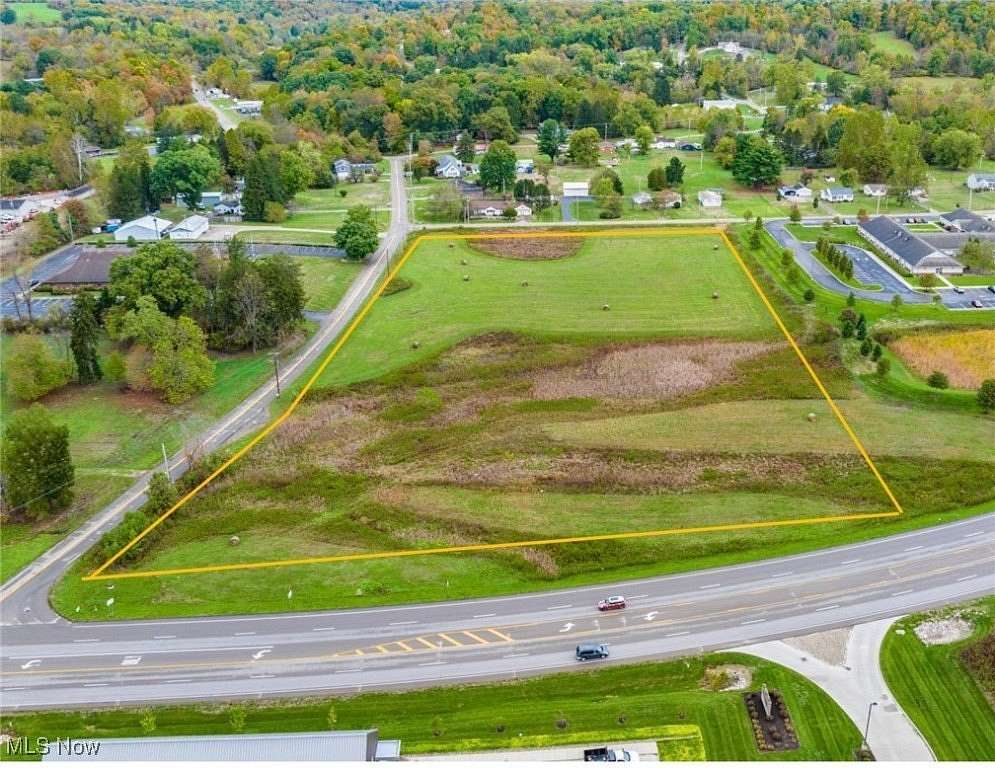 8.6 Acres of Mixed-Use Land for Sale in Zanesville, Ohio