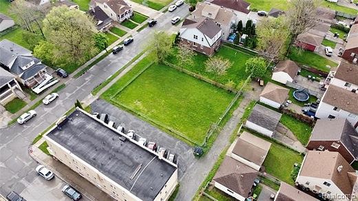0.09 Acres of Residential Land for Sale in Dearborn, Michigan