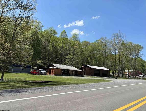 6.91 Acres of Improved Mixed-Use Land for Sale in Belington, West Virginia