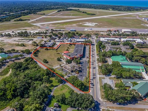 5.2 Acres of Improved Commercial Land for Sale in Venice, Florida
