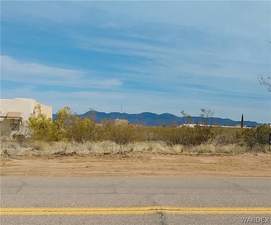 0.28 Acres of Commercial Land for Sale in Kingman, Arizona