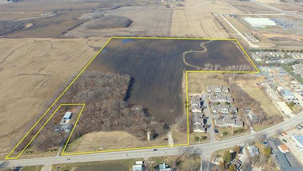 48.1 Acres of Agricultural & Residential Land for Sale in Sycamore, Illinois