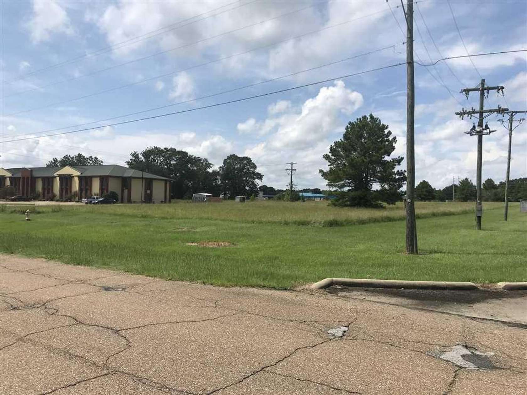 4 Acres of MixedUse Land for Sale in West Point, Mississippi LandSearch