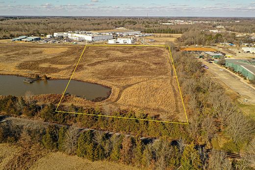 13.62 Acres of Mixed-Use Land for Sale in West Point, Mississippi