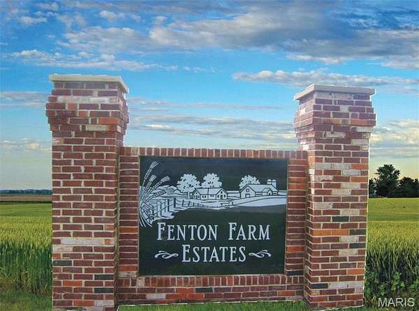 2 Acres of Residential Land for Sale in Pocahontas, Illinois