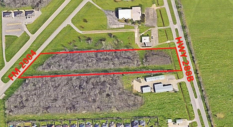 6 Acres of Commercial Land for Sale in Richwood, Texas