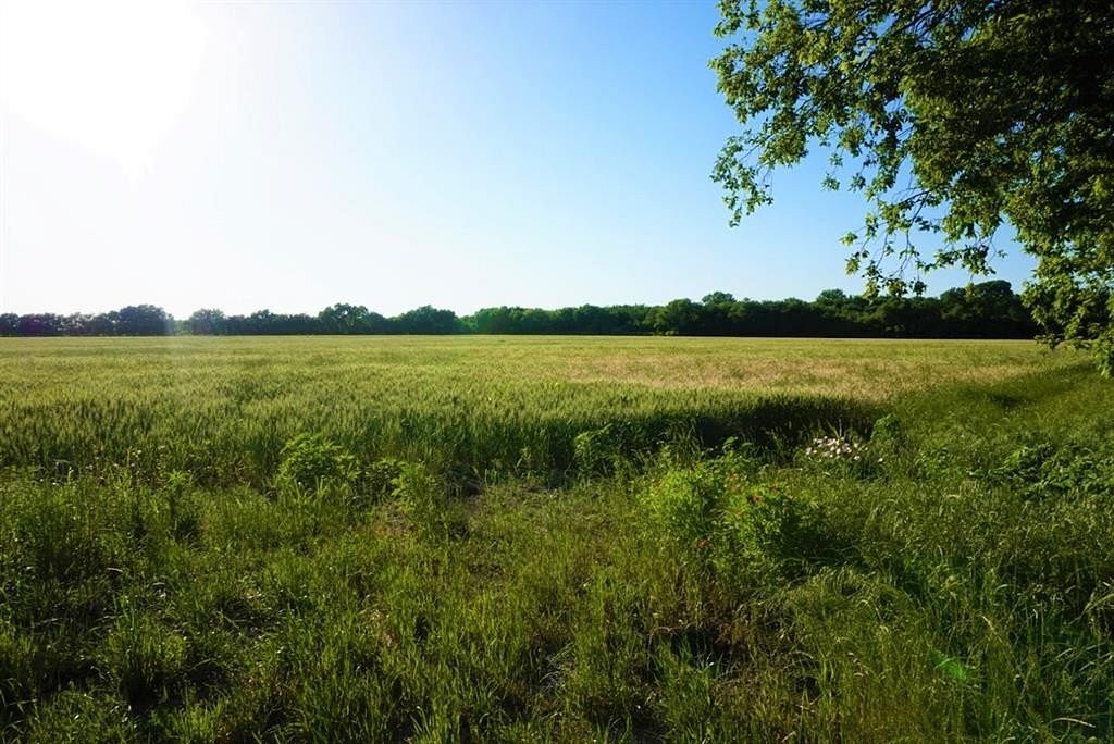 168 Acres of Mixed-Use Land for Sale in Sanger, Texas