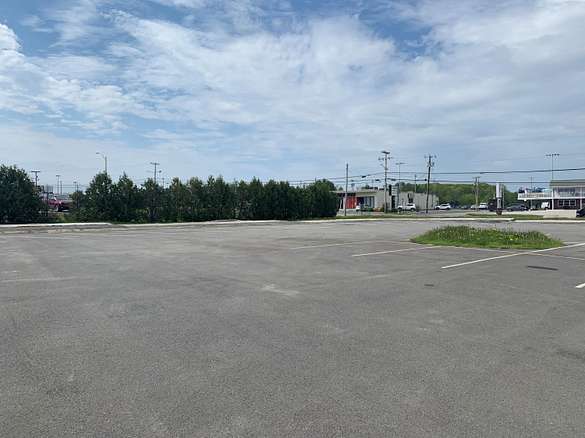 0.58 Acres of Commercial Land for Sale in Brewer, Maine