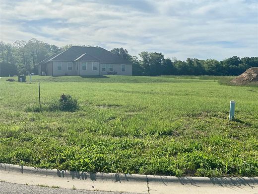 0.34 Acres of Residential Land for Sale in Trenton, Illinois