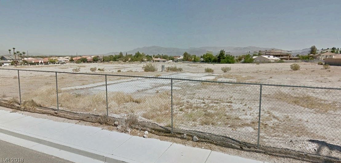 9.16 Acres of Land for Sale in Las Vegas, Nevada