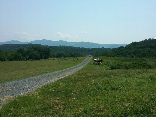 500 Acres of Mixed-Use Land for Sale in Lexington, Virginia