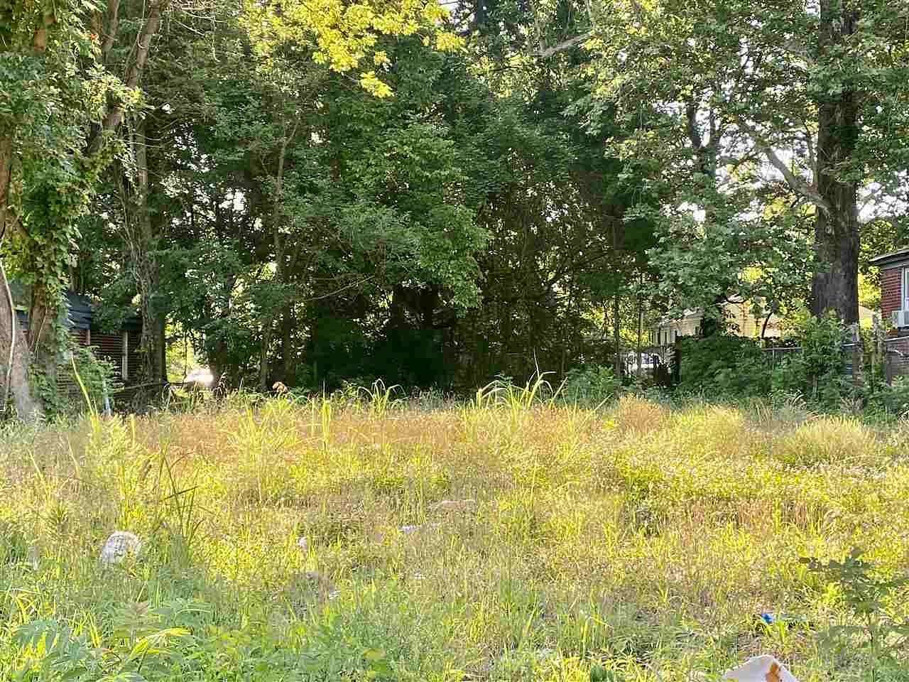 0.12 Acres of Land for Sale in Memphis, Tennessee