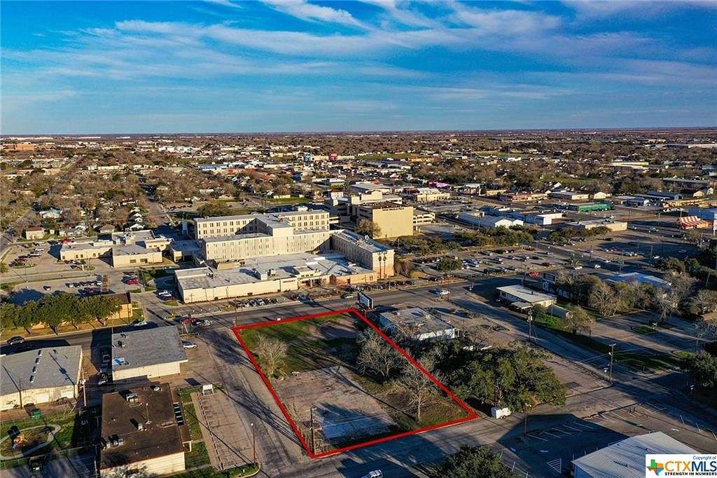 0.89 Acres of Commercial Land for Sale in Victoria, Texas