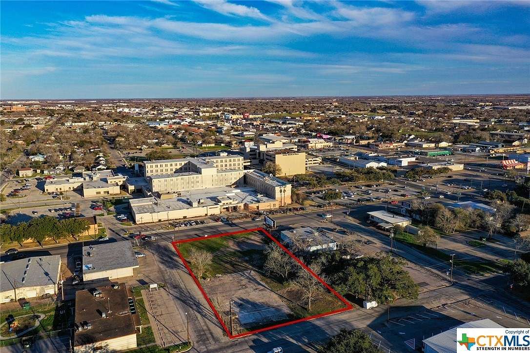 0.889 Acres of Commercial Land for Sale in Victoria, Texas