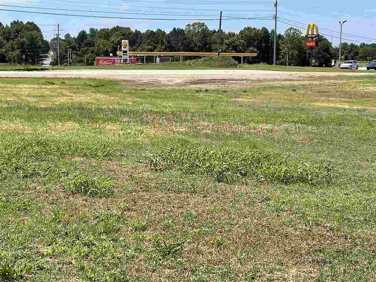 1.45 Acres of Commercial Land for Sale in Medina, Tennessee