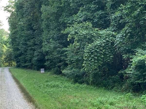 5 Acres of Land for Sale in Gloucester, Virginia