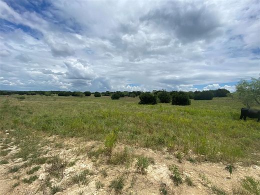 10 Acres of Land for Sale in Hamilton, Texas