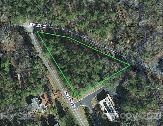 0.9 Acres of Residential Land for Sale in Hickory, North Carolina