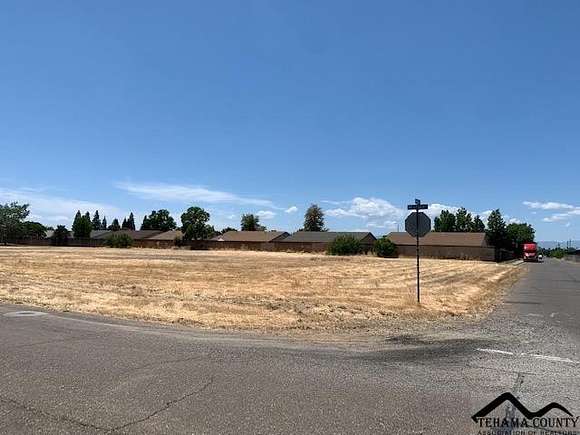 1 Acre of Commercial Land for Sale in Red Bluff, California