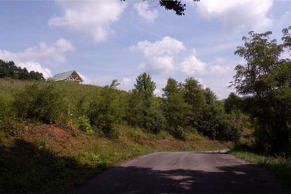 1.13 Acres of Residential Land for Sale in Mountain City, Tennessee