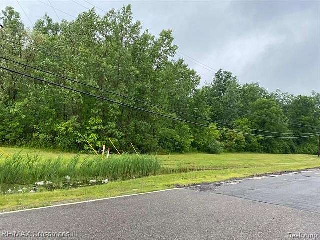 4.18 Acres of Commercial Land for Sale in Romulus, Michigan