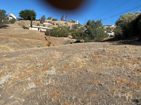 0.25 Acres of Residential Land for Sale in Wofford Heights, California