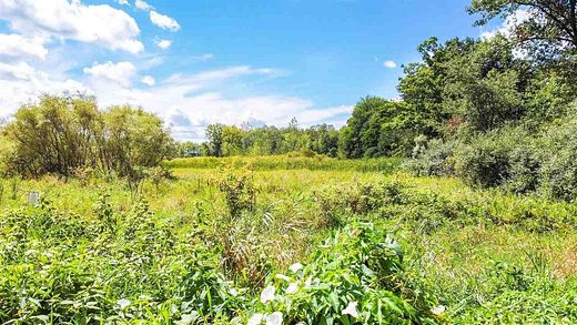 1.35 Acres of Residential Land for Sale in Hemlock, Michigan