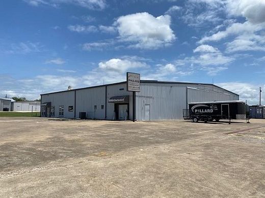3.1 Acres of Improved Commercial Land for Sale in Roanoke, Texas