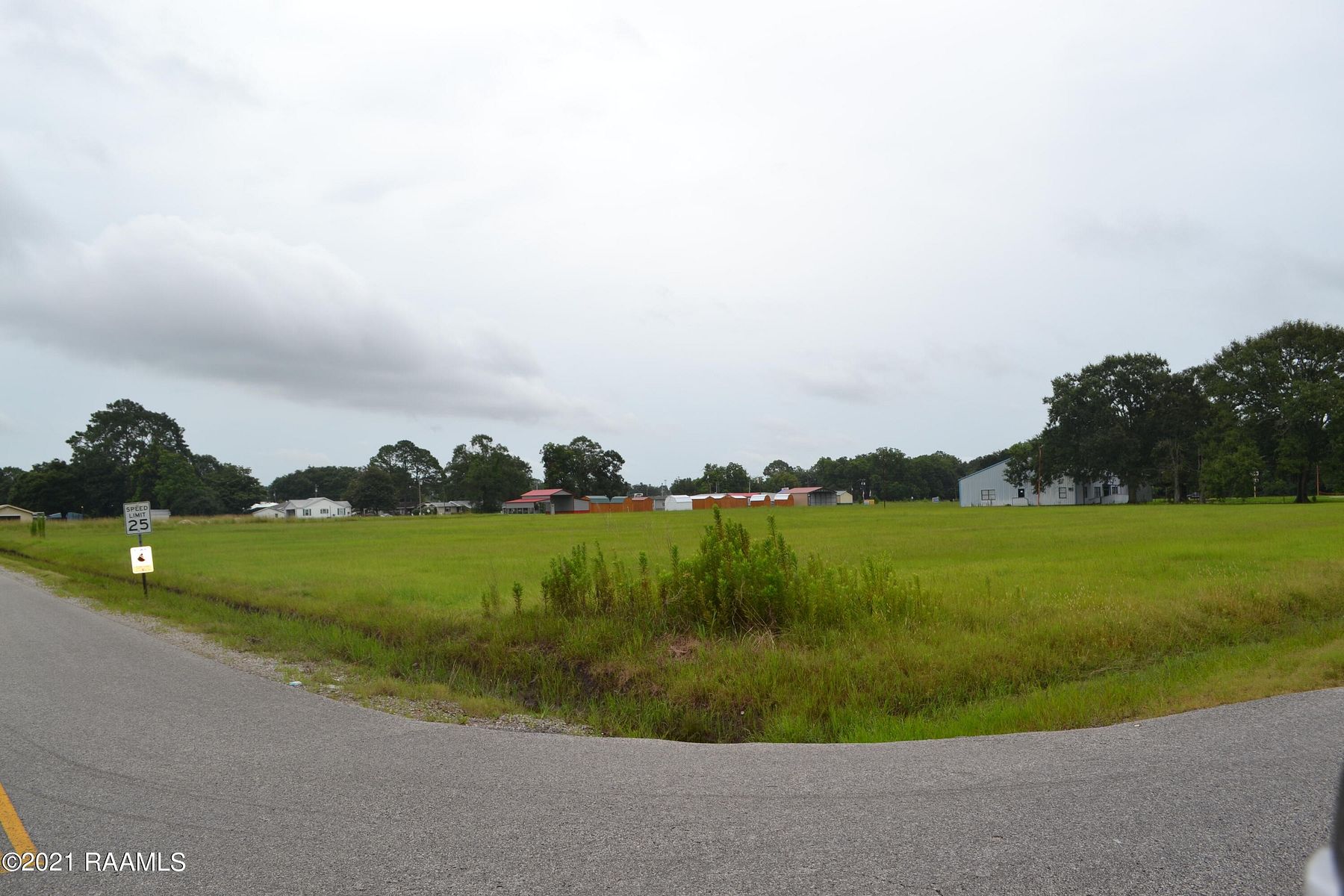 2.3 Acres of Residential Land for Sale in New Iberia, Louisiana