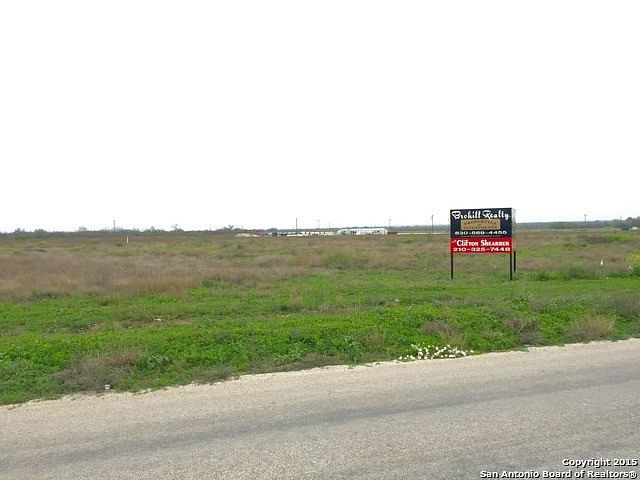 9.6 Acres of Commercial Land for Sale in Pleasanton, Texas