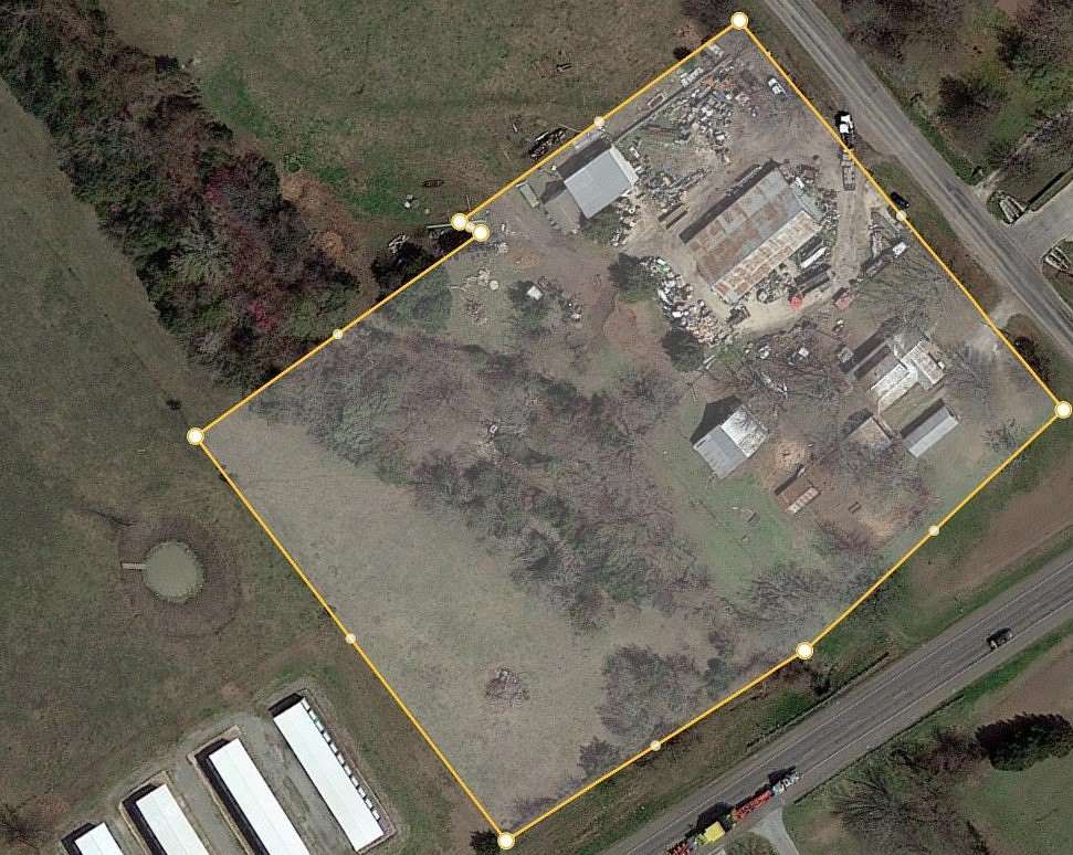 3 Acres of Improved Mixed-Use Land for Sale in Leonard, Texas