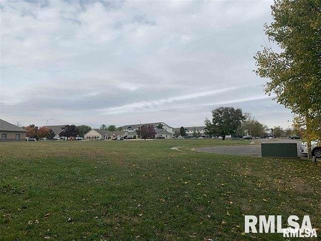 0.69 Acres of Commercial Land for Sale in Springfield, Illinois
