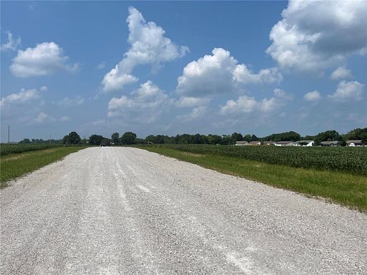 0.65 Acres of Residential Land for Sale in Highland, Illinois