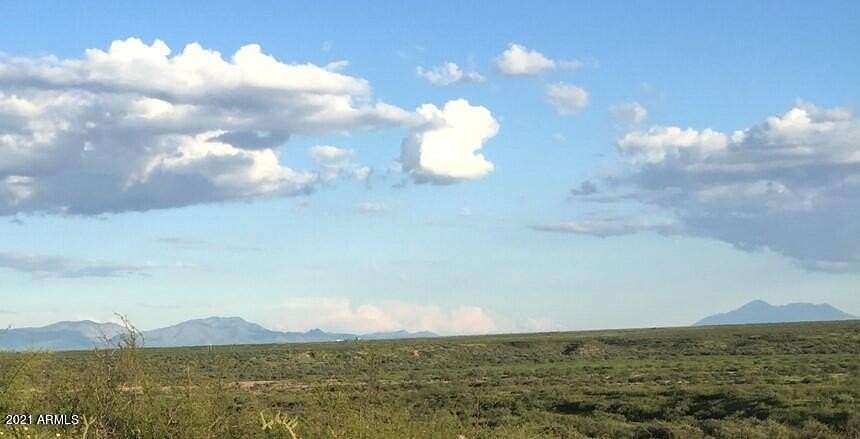 4 Acres of Residential Land for Sale in Huachuca City, Arizona