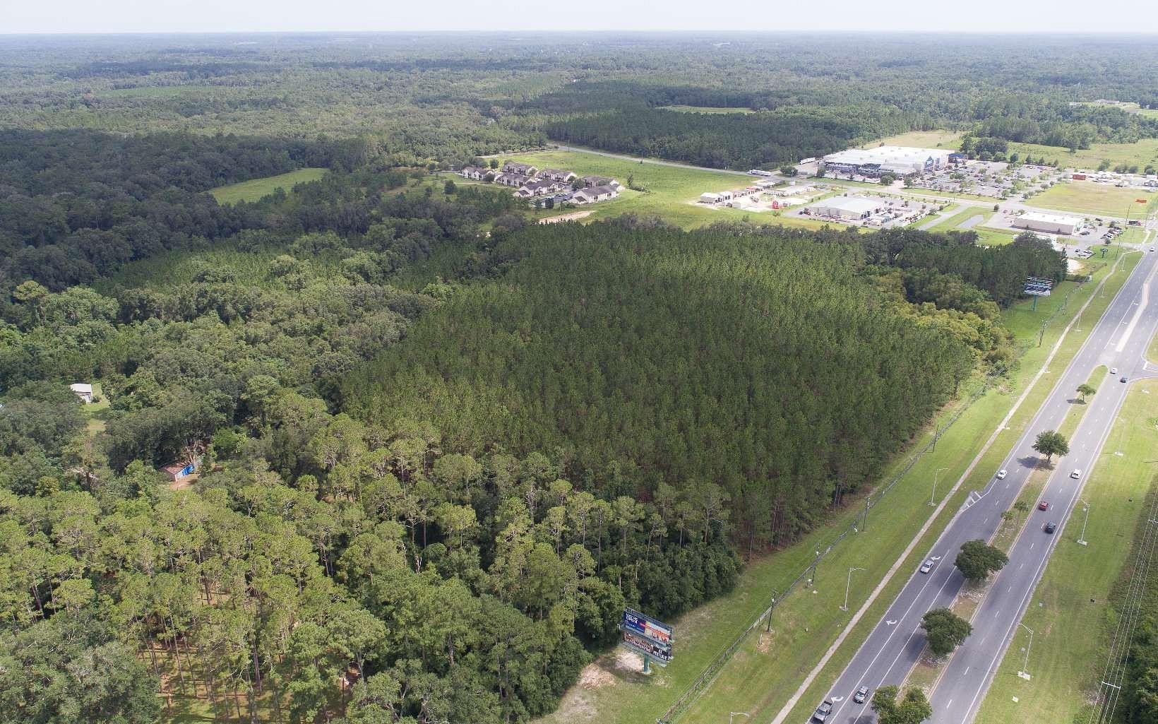 39.6 Acres of Improved Commercial Land for Sale in Live Oak, Florida