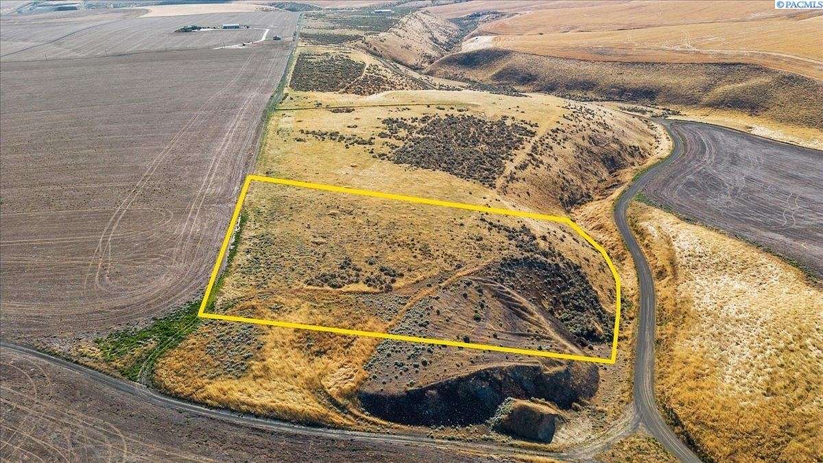 5 Acres of Residential Land for Sale in Kennewick, Washington
