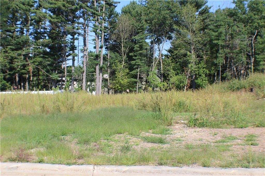 0.25 Acres of Residential Land for Sale in Eau Claire, Wisconsin