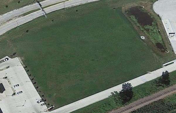 3 Acres of Commercial Land for Sale in Fort Dodge, Iowa