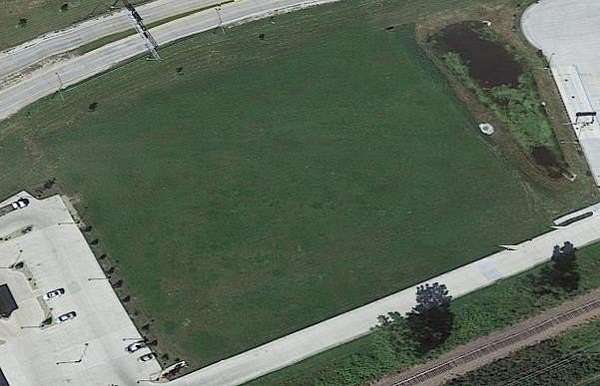 3 Acres of Commercial Land for Sale in Fort Dodge, Iowa