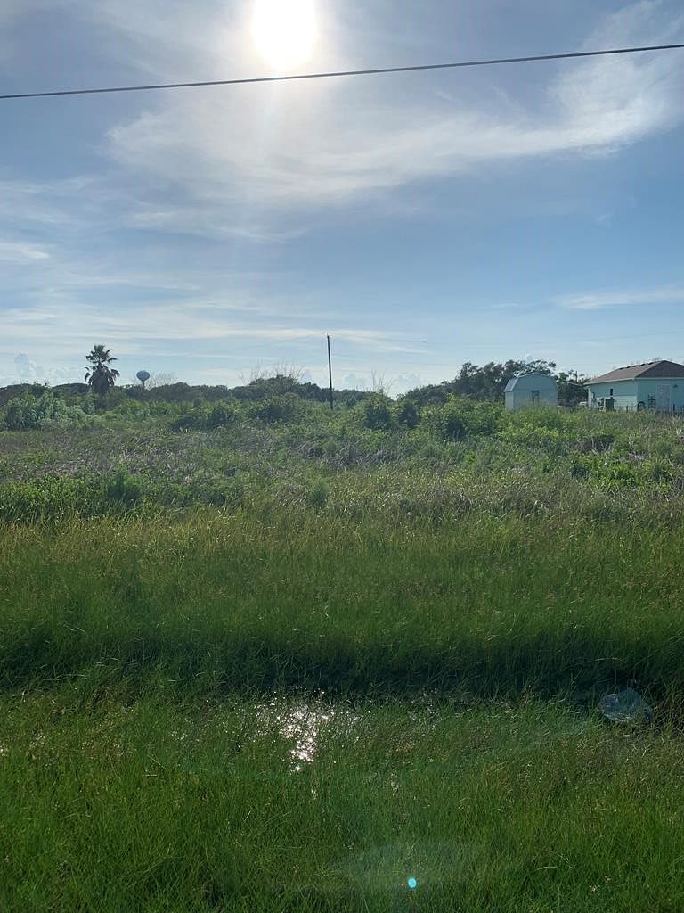 0.092 Acres of Residential Land for Sale in Rockport, Texas