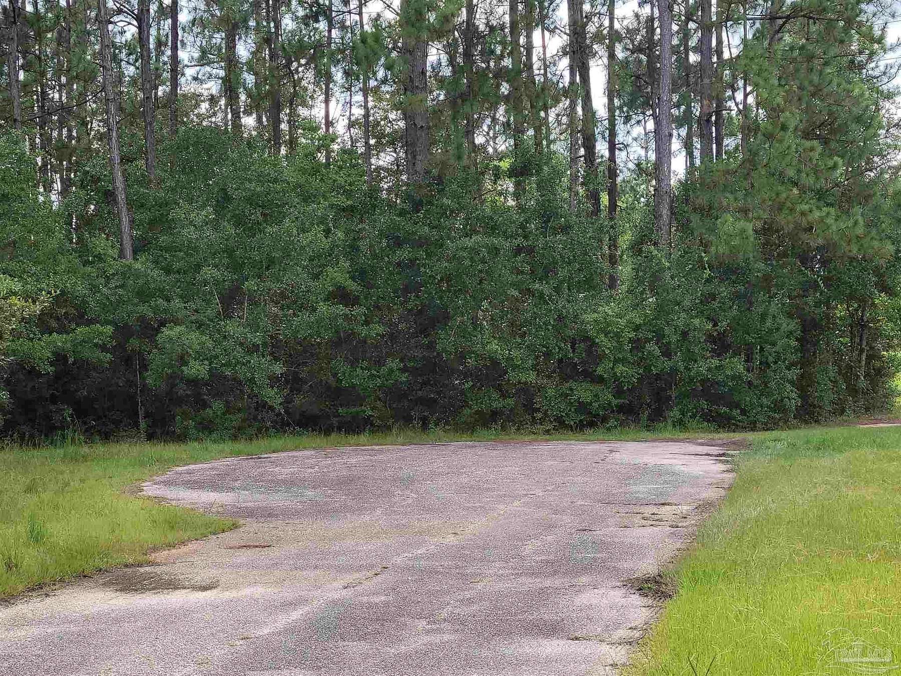 3.6 Acres of Residential Land for Sale in Pace, Florida