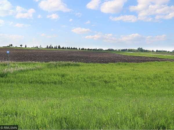 2.43 Acres of Residential Land for Sale in Le Sueur, Minnesota