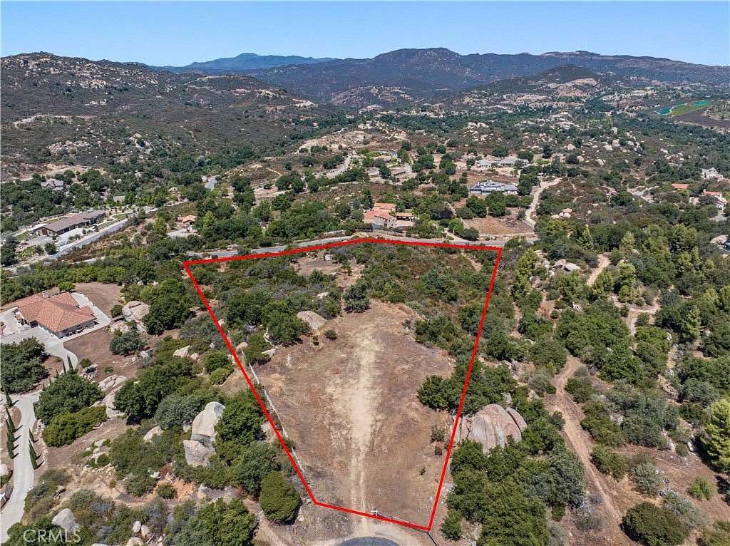 5 Acres of Improved Land for Sale in Murrieta, California