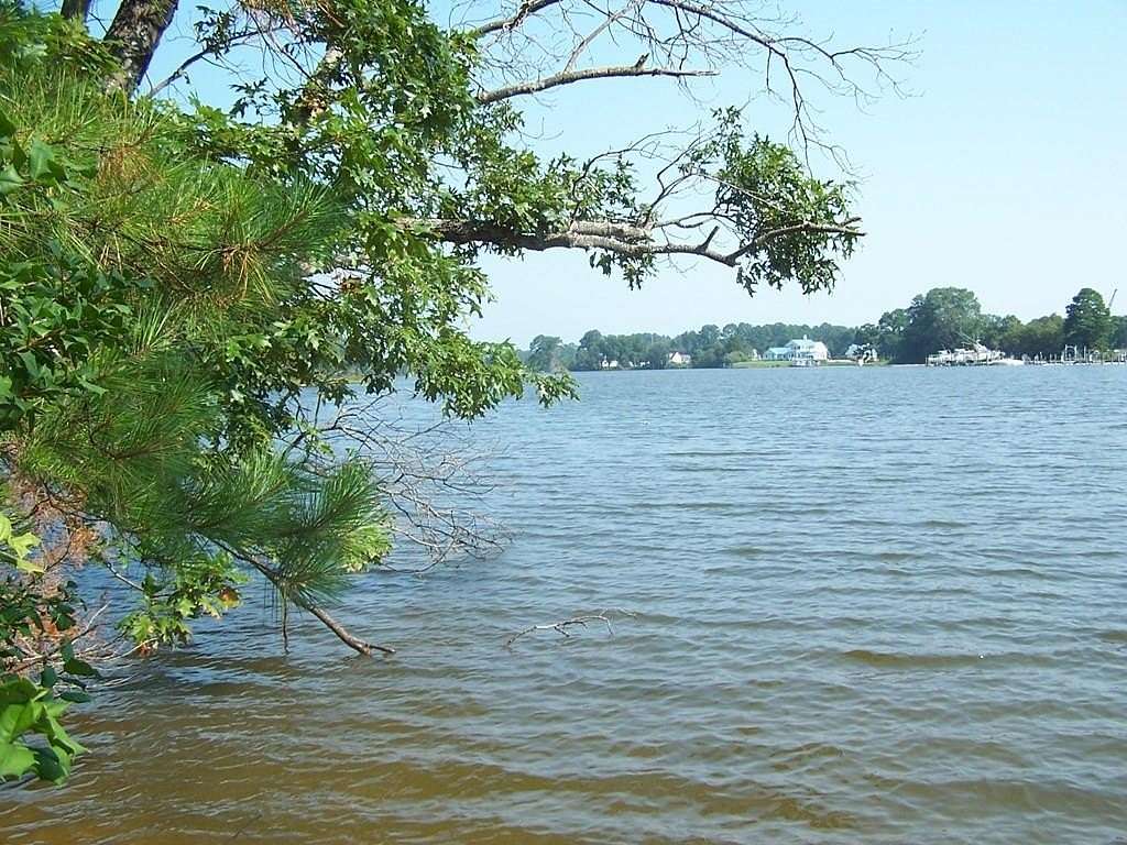 2.371 Acres of Residential Land for Sale in Reedville, Virginia