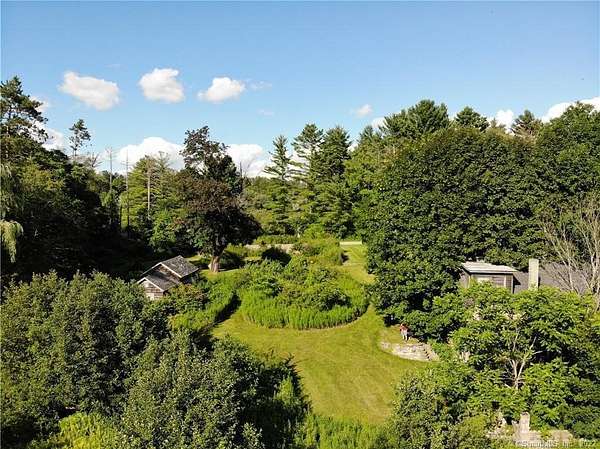29.6 Acres of Recreational Land for Sale in Sharon, Connecticut