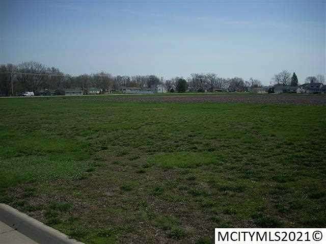 0.34 Acres of Residential Land for Sale in Mason City, Iowa