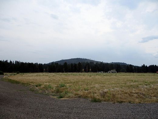 5 Acres of Residential Land for Sale in Chiloquin, Oregon