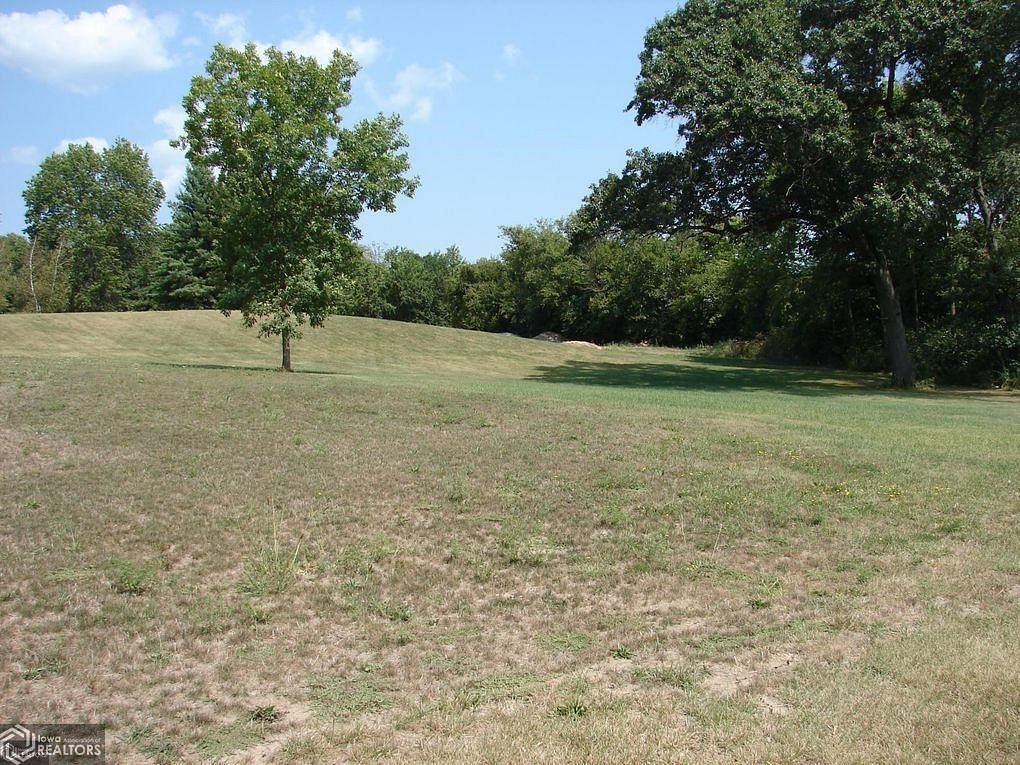 0.7 Acres of Residential Land for Sale in Mount Pleasant, Iowa