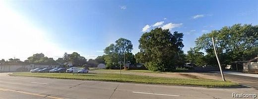 0.56 Acres of Commercial Land for Sale in Waterford, Michigan